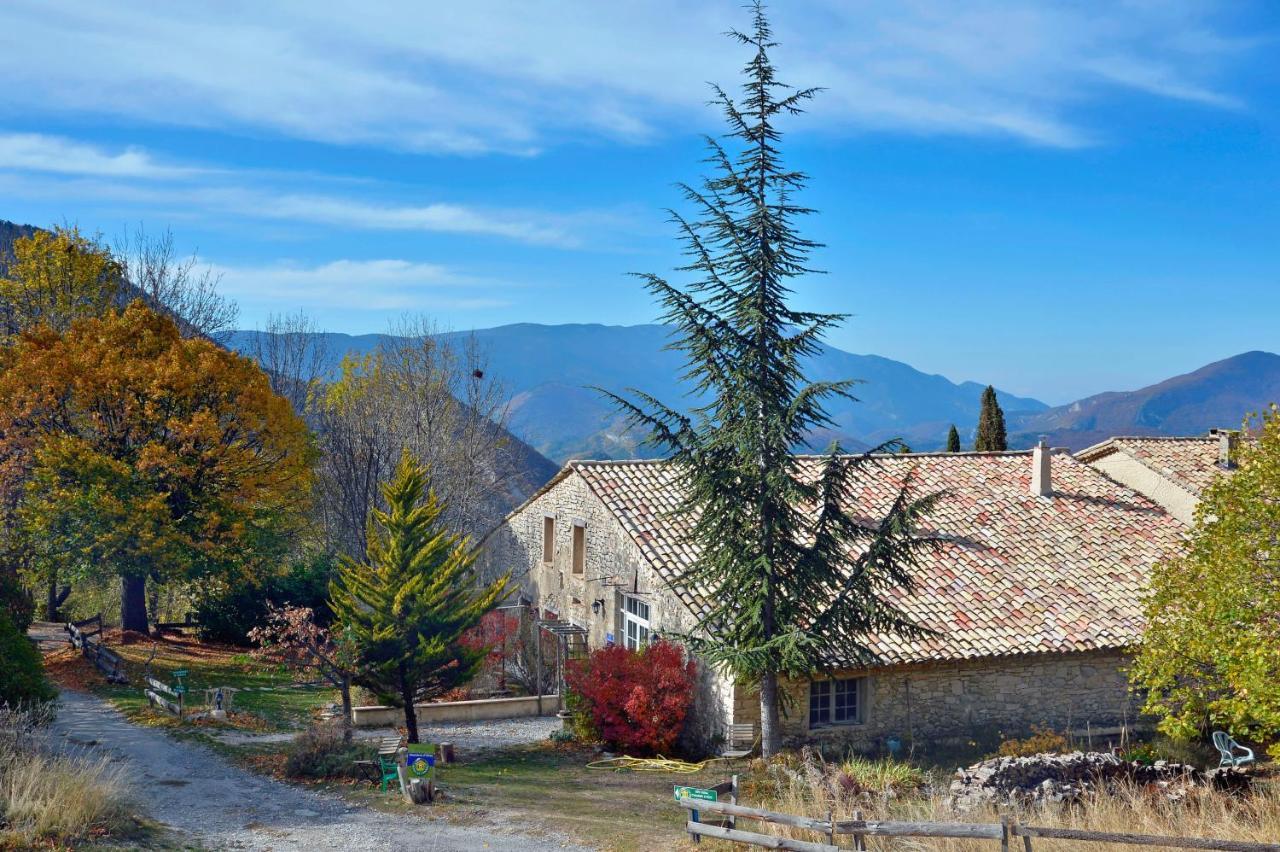 Malia - Chambres D'Hotes & Gite Barret-de-Lioure Esterno foto