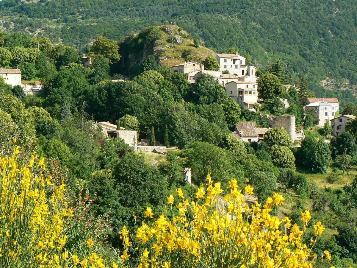 Malia - Chambres D'Hotes & Gite Barret-de-Lioure Esterno foto
