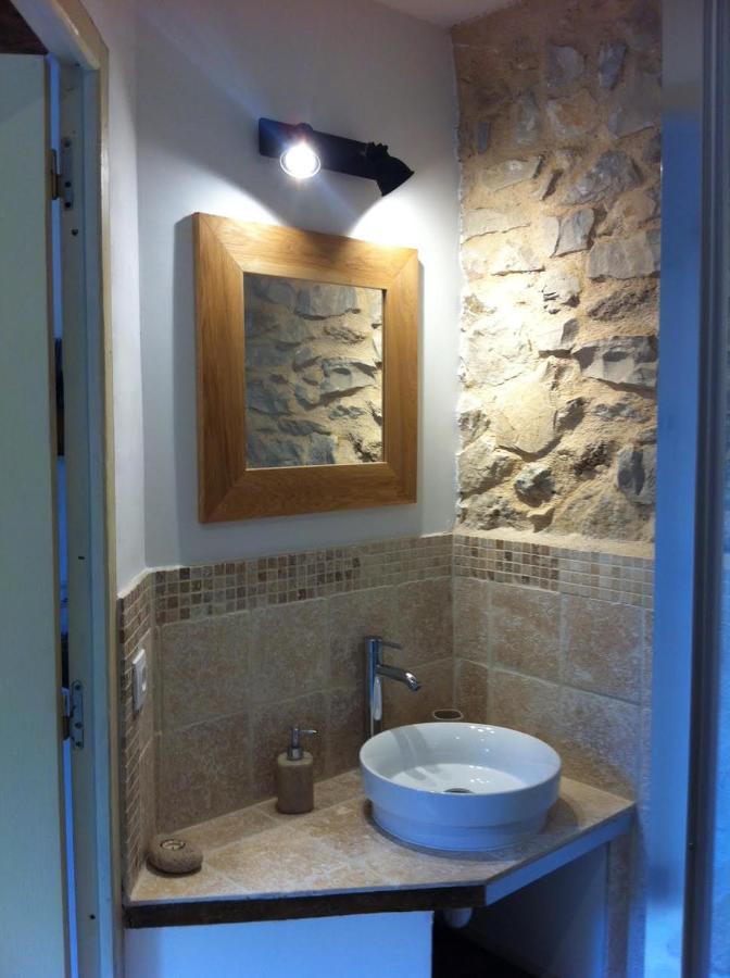 Malia - Chambres D'Hotes & Gite Barret-de-Lioure Esterno foto